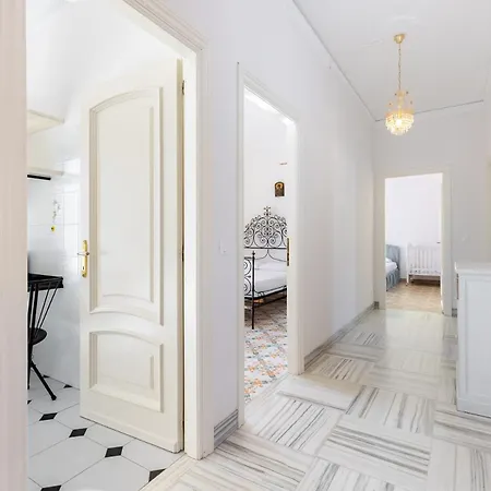 Hostdomus - Oltremare *